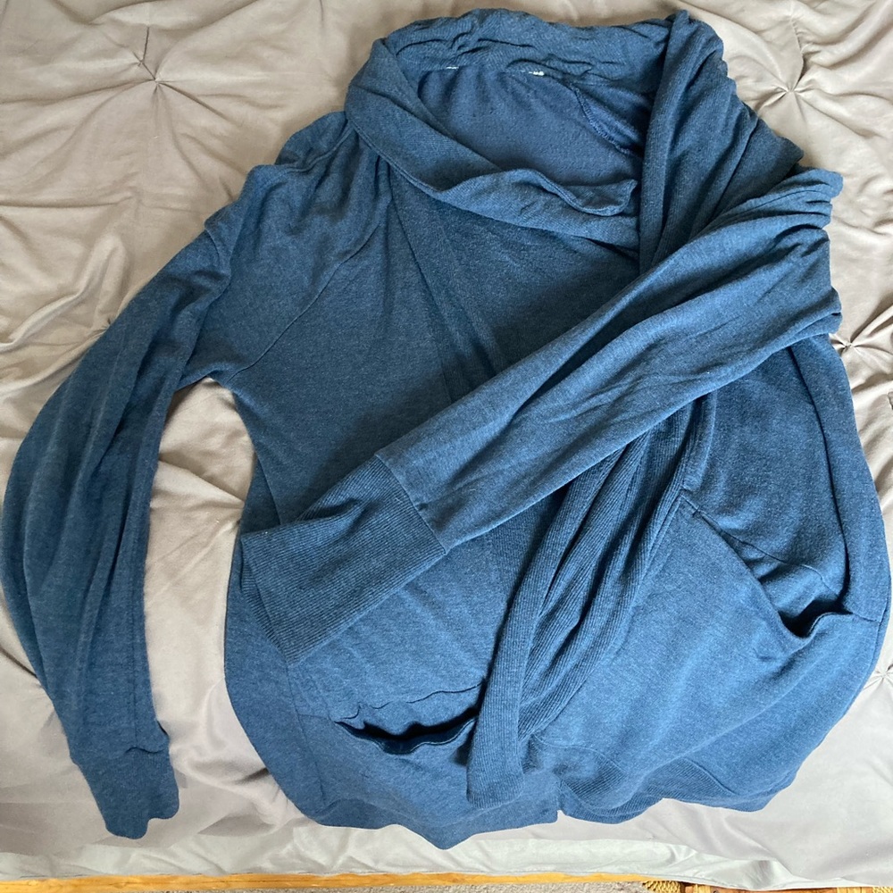 Athleta Yoga Wrap Size 1x. Labels Removed.